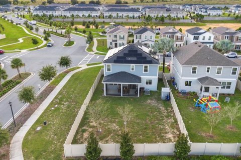 Villa ou maison à vendre à Davenport, Floride: 5 chambres, 221.76 m2 № 2425925 - photo 5