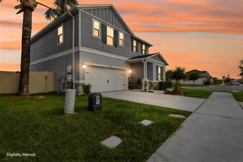 Villa ou maison à vendre à Davenport, Floride: 5 chambres, 221.76 m2 № 2425925 - photo 3