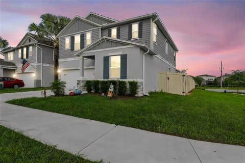 Villa ou maison à vendre à Davenport, Floride: 5 chambres, 221.76 m2 № 2425925 - photo 4
