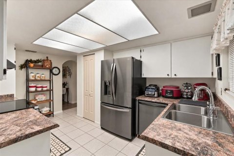 Villa ou maison à vendre à Dundee, Floride: 3 chambres, 138.42 m2 № 2420268 - photo 15