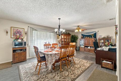 Villa ou maison à vendre à Dundee, Floride: 3 chambres, 138.42 m2 № 2420268 - photo 16