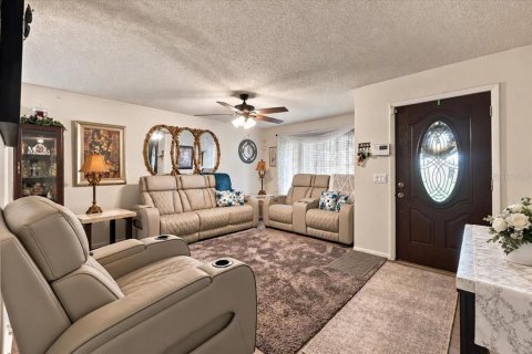 Villa ou maison à vendre à Dundee, Floride: 3 chambres, 138.42 m2 № 2420268 - photo 8
