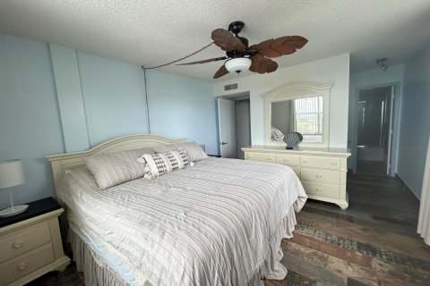 Copropriété à louer à Pompano Beach, Floride: 2 chambres, 87.51 m2 № 2282468 - photo 13