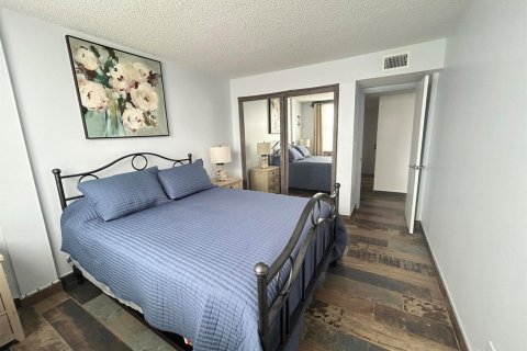 Copropriété à louer à Pompano Beach, Floride: 2 chambres, 87.51 m2 № 2282468 - photo 19