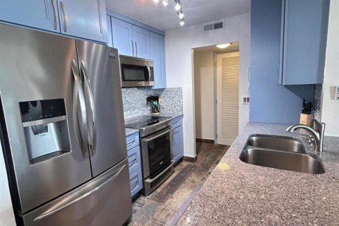 Copropriété à louer à Pompano Beach, Floride: 2 chambres, 87.51 m2 № 2282468 - photo 7