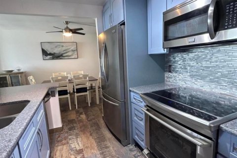 Copropriété à louer à Pompano Beach, Floride: 2 chambres, 87.51 m2 № 2282468 - photo 8