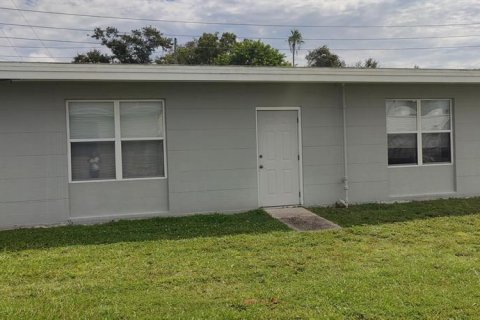 Immobilier commercial à louer à Clearwater, Floride: 116.13 m2 № 2404851 - photo 11