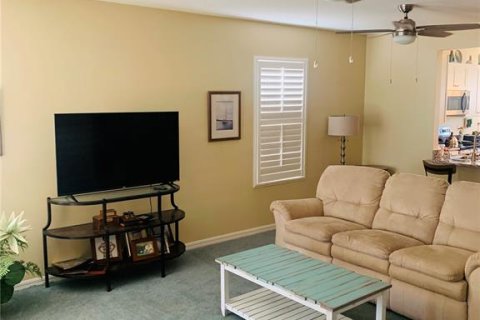 Casa en venta en New Smyrna Beach, Florida, 3 dormitorios, 164.81 m2 № 1782385 - foto 3