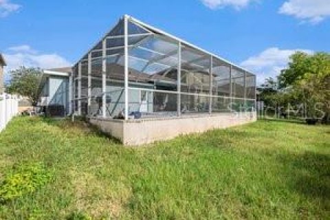 House in Tampa, Florida 4 bedrooms, 200.02 sq.m. № 1509174 - photo 24