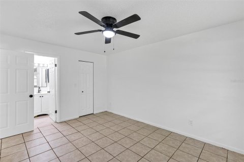 Apartment in Ocala, Florida 1 bedroom, 48.77 sq.m. № 1910434 - photo 13