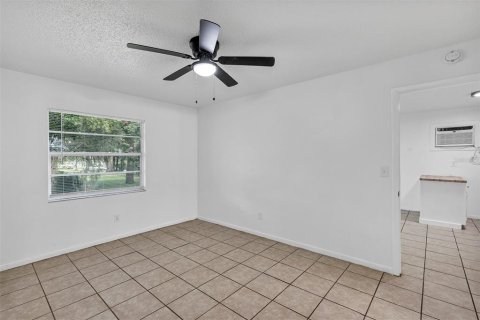 Apartment in Ocala, Florida 1 bedroom, 48.77 sq.m. № 1910434 - photo 11