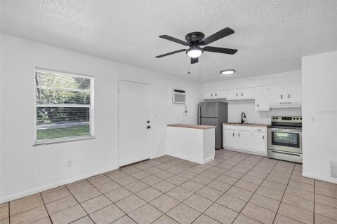 Apartment in Ocala, Florida 1 bedroom, 48.77 sq.m. № 1910434 - photo 5