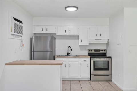 Apartment in Ocala, Florida 1 bedroom, 48.77 sq.m. № 1910434 - photo 9