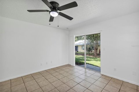 Apartment in Ocala, Florida 1 bedroom, 48.77 sq.m. № 1910434 - photo 3