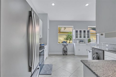 House in Sarasota, Florida 3 bedrooms, 170.1 sq.m. № 2398586 - photo 22