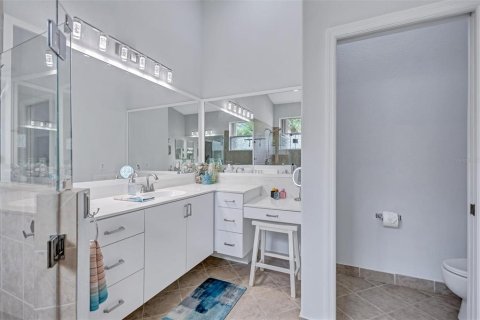 House in Sarasota, Florida 3 bedrooms, 170.1 sq.m. № 2398586 - photo 30