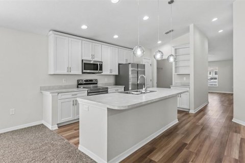 Casa en venta en Lakeland, Florida, 4 dormitorios, 180.23 m2 № 2157349 - foto 10