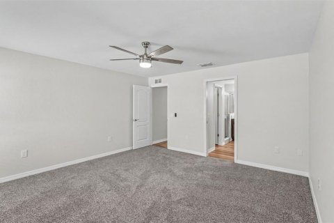 Casa en venta en Lakeland, Florida, 4 dormitorios, 180.23 m2 № 2157349 - foto 19