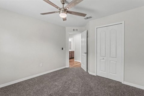 Casa en venta en Lakeland, Florida, 4 dormitorios, 180.23 m2 № 2157349 - foto 28