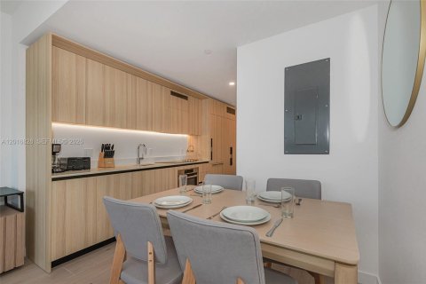 Купить кондоминиум в Майами, Флорида 2 спальни, 64.66м2, № 2145717 - фото 22