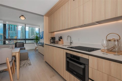 Купить кондоминиум в Майами, Флорида 2 спальни, 64.66м2, № 2145717 - фото 17