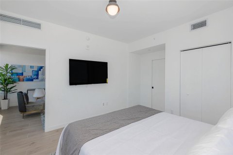 Купить кондоминиум в Майами, Флорида 2 спальни, 64.66м2, № 2145717 - фото 5