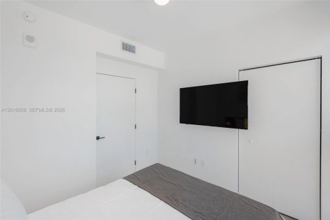 Купить кондоминиум в Майами, Флорида 2 спальни, 64.66м2, № 2145717 - фото 28
