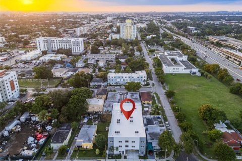 Appartement à louer à Miami, Floride: 2 chambres № 1999954 - photo 25