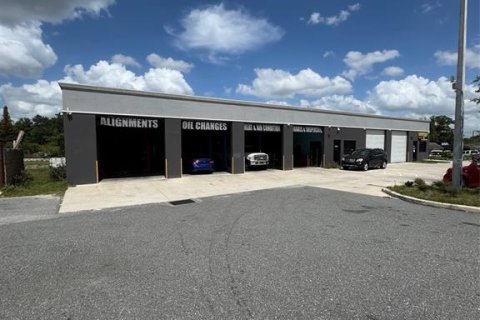Immobilier commercial à louer à Orlando, Floride: 464.51 m2 № 2240003 - photo 2