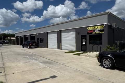 Immobilier commercial à louer à Orlando, Floride: 464.51 m2 № 2240003 - photo 5