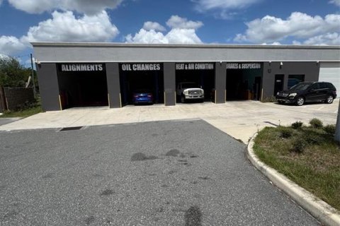 Immobilier commercial à louer à Orlando, Floride: 464.51 m2 № 2240003 - photo 3