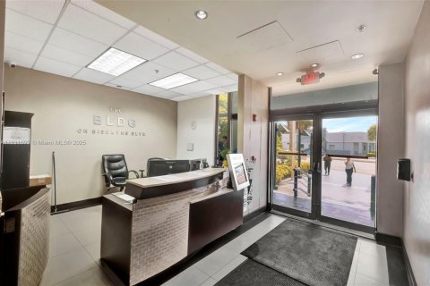 Propiedad comercial en venta en North Miami, Florida № 1809498 - foto 15