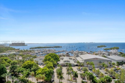 Condo in Miami, Florida, 2 bedrooms  № 2087875 - photo 6