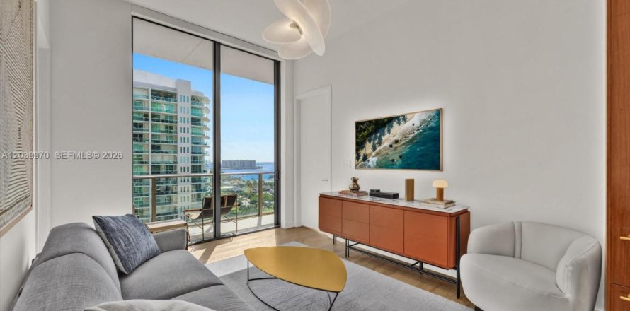 Condo in Miami, Florida, 2 bedrooms  № 2087875