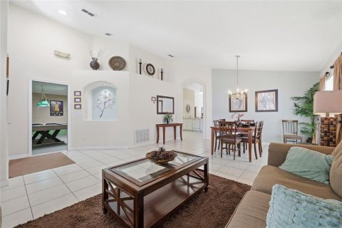Casa en venta en Kissimmee, Florida, 4 dormitorios, 182.09 m2 № 2220529 - foto 8