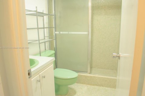 Copropriété à louer à Pompano Beach, Floride: 2 chambres, 102.19 m2 № 1938775 - photo 27