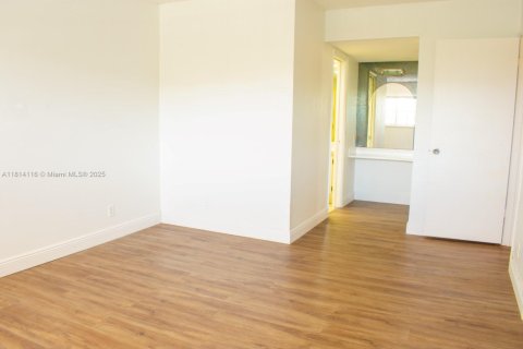 Copropriété à louer à Pompano Beach, Floride: 2 chambres, 102.19 m2 № 1938775 - photo 18