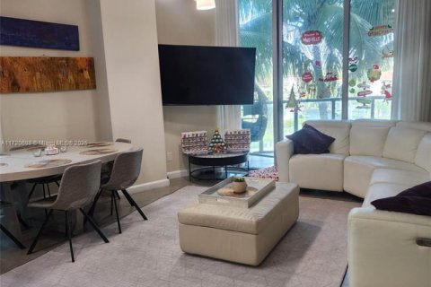 Condominio en venta en Aventura, Florida, 3 dormitorios, 128.02 m2 № 1959703 - foto 1