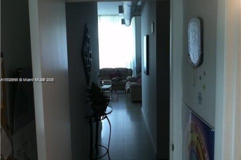 Condominio en venta en Aventura, Florida, 3 dormitorios, 128.02 m2 № 1959703 - foto 9