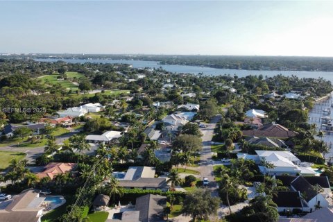 Terreno en venta en Tequesta, Florida № 1986552 - foto 4