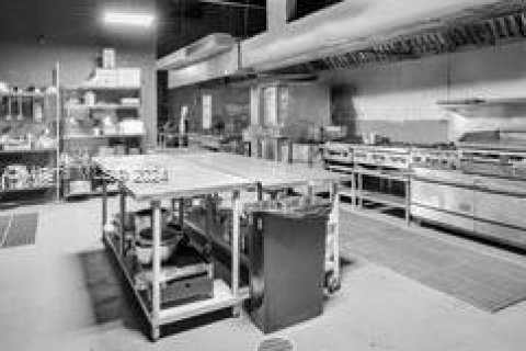 Entreprise à Miami, Floride № 940984