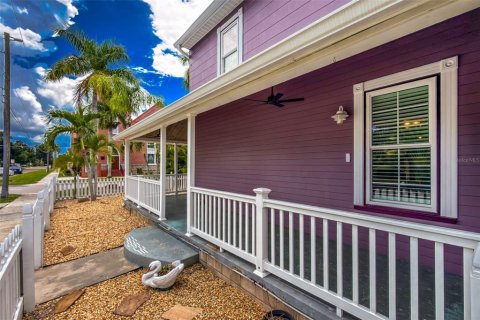 Villa ou maison à vendre à Punta Gorda, Floride: 3 chambres, 171.13 m2 № 2355751 - photo 8