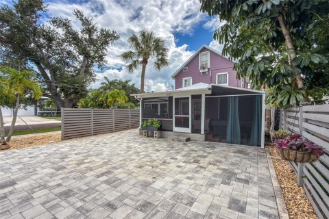 Villa ou maison à vendre à Punta Gorda, Floride: 3 chambres, 171.13 m2 № 2355751 - photo 6