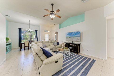 Villa ou maison à vendre à Venice, Floride: 3 chambres, 149.76 m2 № 2429093 - photo 6