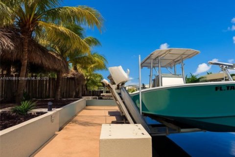 Villa ou maison à louer à Key Largo, Floride: 2 chambres, 80.27 m2 № 1895227 - photo 13