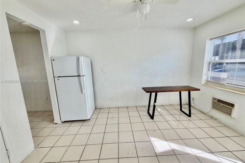 Appartement à louer à Hollywood, Floride: 1 chambre, 51.1 m2 № 2390181 - photo 4