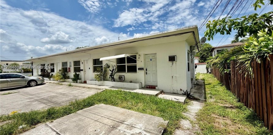 Appartement à Hollywood, Floride 1 chambre, 51.1 m2 № 2390181