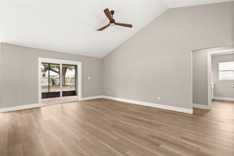 Casa en venta en Clermont, Florida, 3 dormitorios, 147.81 m2 № 2280278 - foto 12