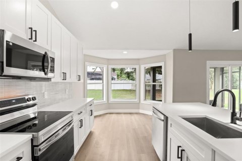 Casa en venta en Clermont, Florida, 3 dormitorios, 147.81 m2 № 2280278 - foto 9