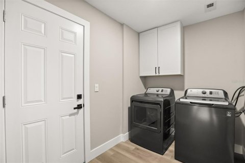 Casa en venta en Clermont, Florida, 3 dormitorios, 147.81 m2 № 2280278 - foto 26